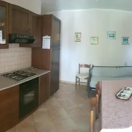 Appartement Elisa Chia 200 M Su Giudeu *