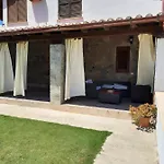 Appartement Elisa Chia 200 M Su Giudeu Domus De Maria